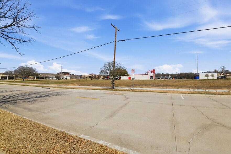 More Photos Of 4109 Industrial Street, Rowlett Land For Sale