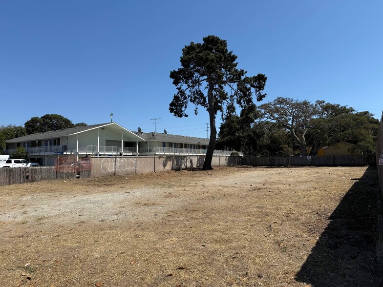 More Photos Of 2122 Fremont St, Monterey Land For Sale