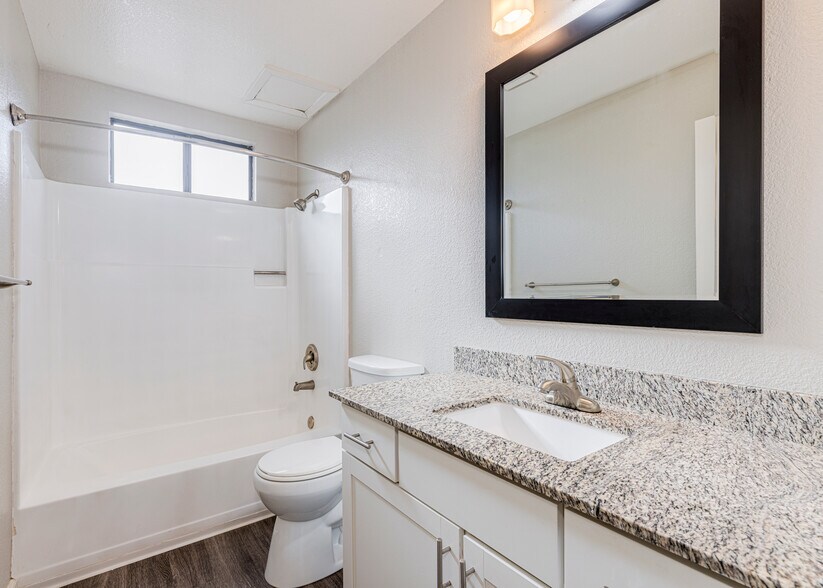 More Photos Of 505-531 Capps Ln, Ukiah Apartments For Sale