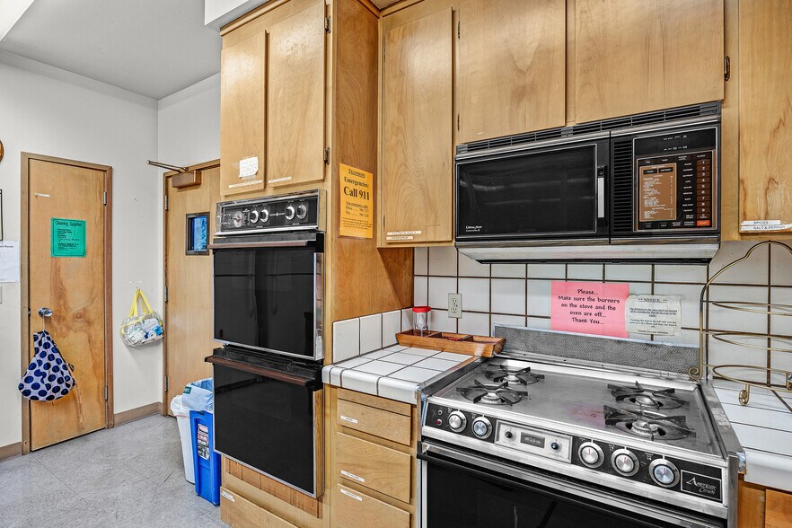 More Photos Of 35660 Cedar Blvd, Newark Religious Facility For Sale