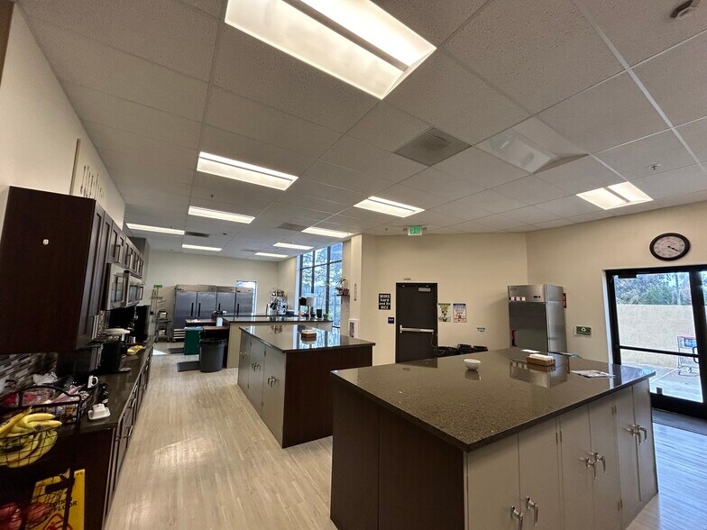 More Photos Of 5020 Franklin Dr, Pleasanton Research And Development For Sale