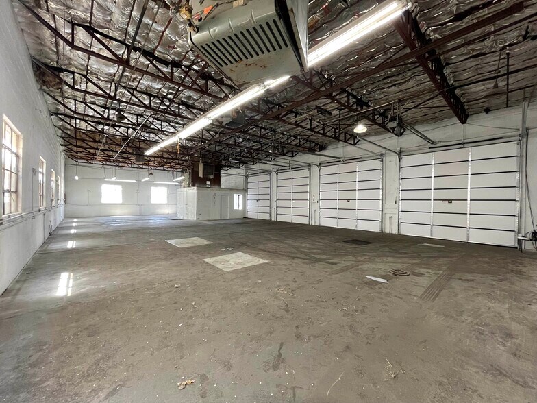 More Photos Of 1990 Wall Ave, Ogden Warehouse For Lease