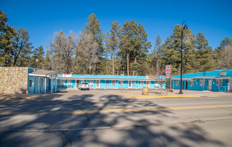 More Photos Of 2306 Sudderth Dr, Ruidoso General Retail For Lease