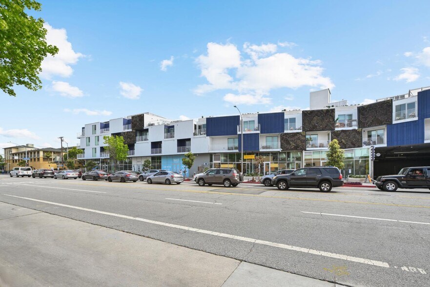 More Photos Of 2903 Lincoln Blvd, Santa Monica Apartments For Lease