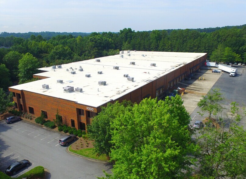 More Photos Of 4300 Highlands Pky SE, Smyrna Warehouse For Lease