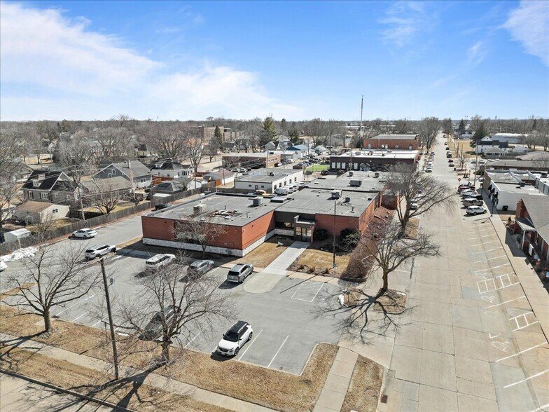 More Photos Of 211 SW Walnut St, Ankeny Office For Sale