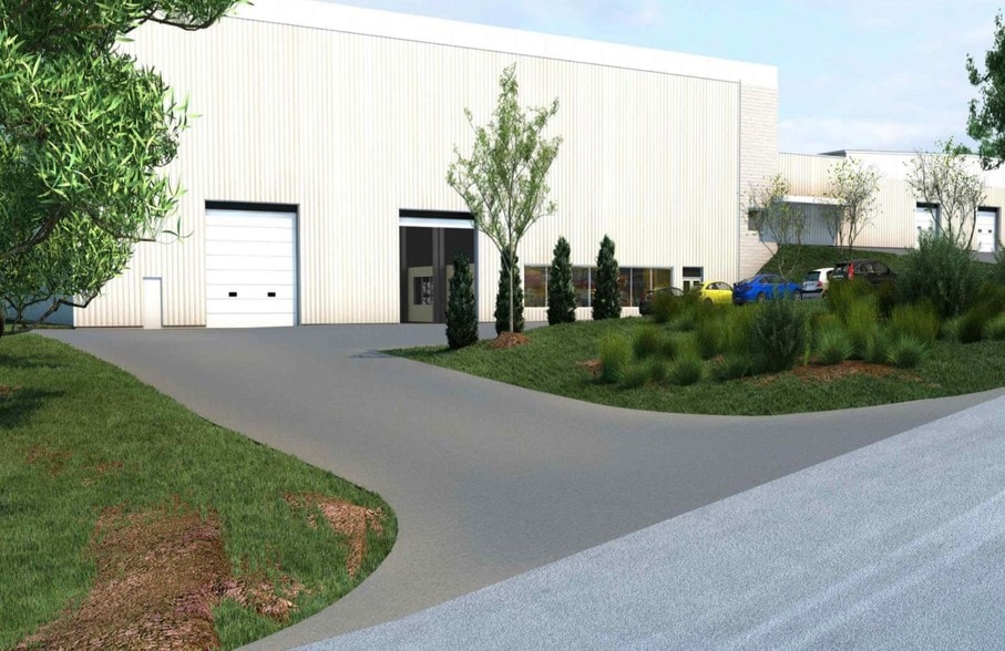 More Photos Of 1 Malin Rd, Malvern Warehouse For Sale