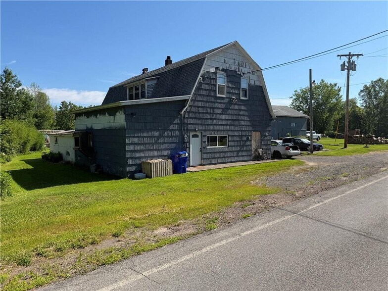 More Photos Of 832 Moscow Rd, Hamlin General Retail For Sale