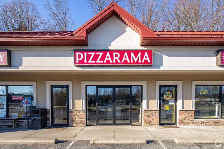 Primary Photo Of 365-373 17M & orchard Dr, Monroe Storefront Retail Office For Lease