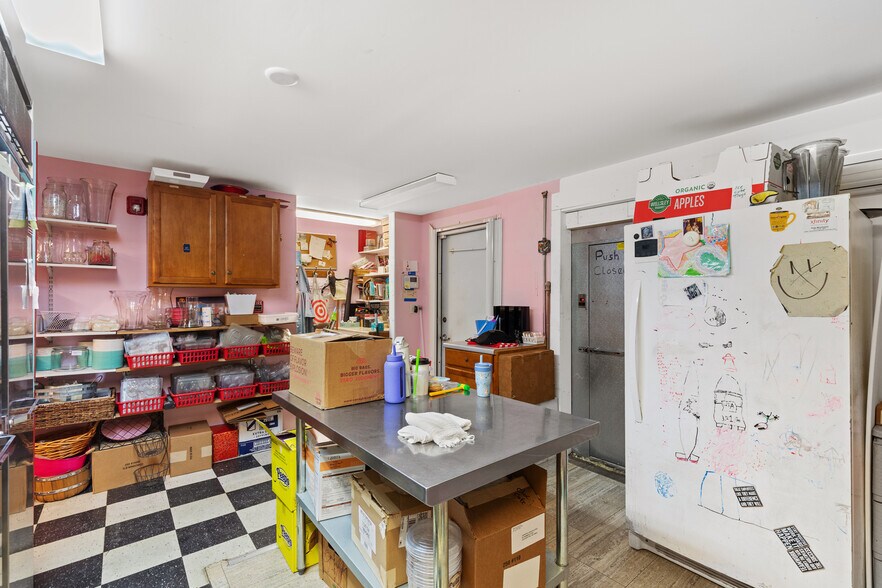 More Photos Of 5030 State Hwy, Eastham Freestanding For Sale