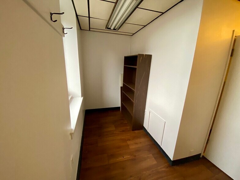 More Photos Of 121 N College St, Martinsburg Medical For Sale