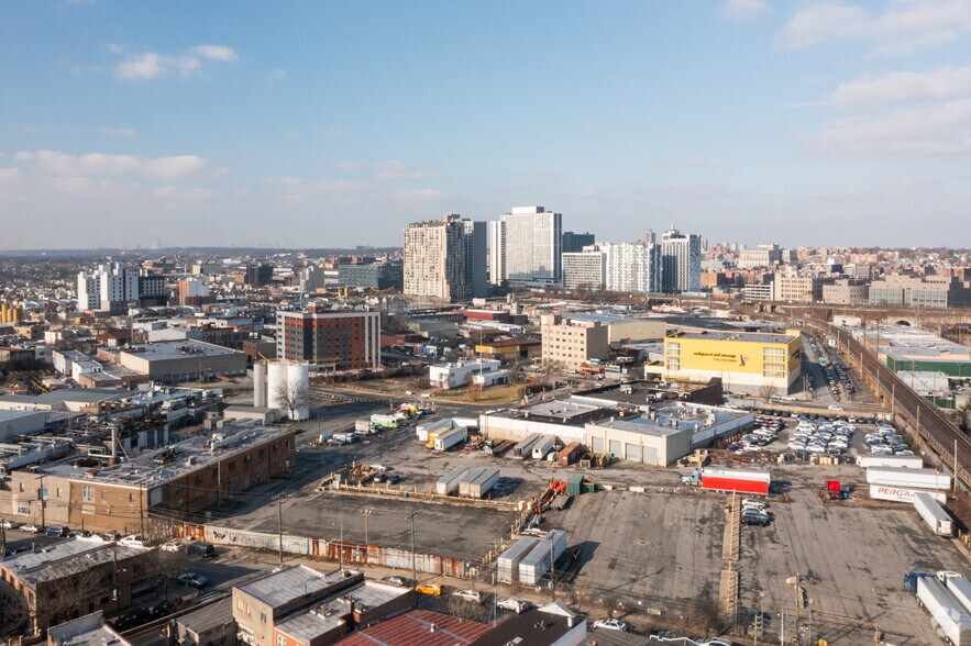 More Photos Of 15602 Liberty Ave, Jamaica Land For Lease