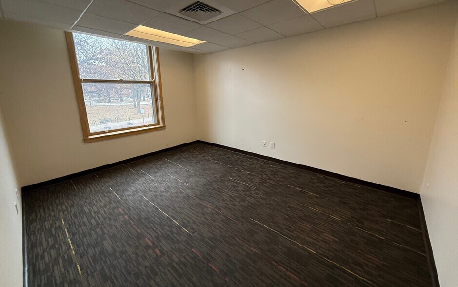 More Photos Of 2 S Carroll St, Madison Storefront Retail Office For Lease