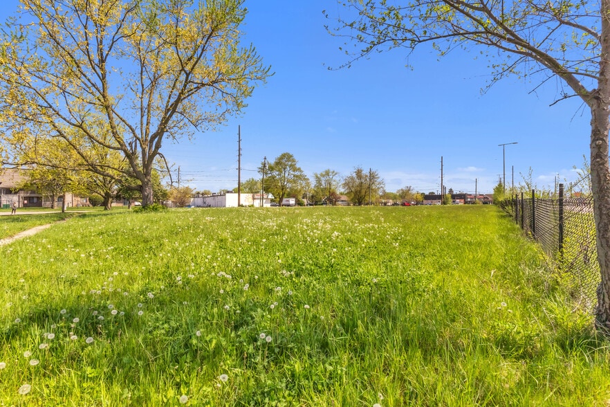 More Photos Of 5814 Washington St, Indianapolis Land For Sale