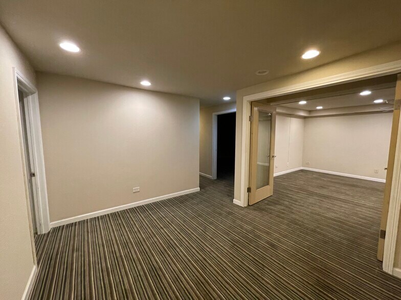 More Photos Of 5900-5910 E Colfax Ave, Denver Storefront Retail Office For Lease