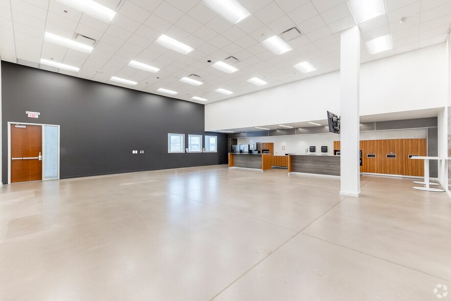 More Photos Of 4750 S 44th Pl, Phoenix Coworking Space