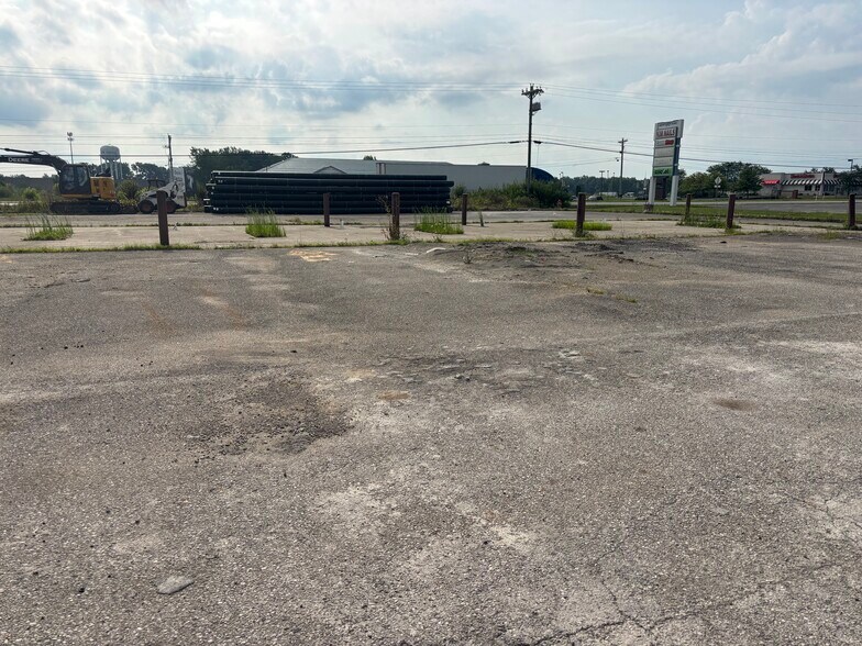 More Photos Of 3183 State Road 3, New Castle Unknown For Lease