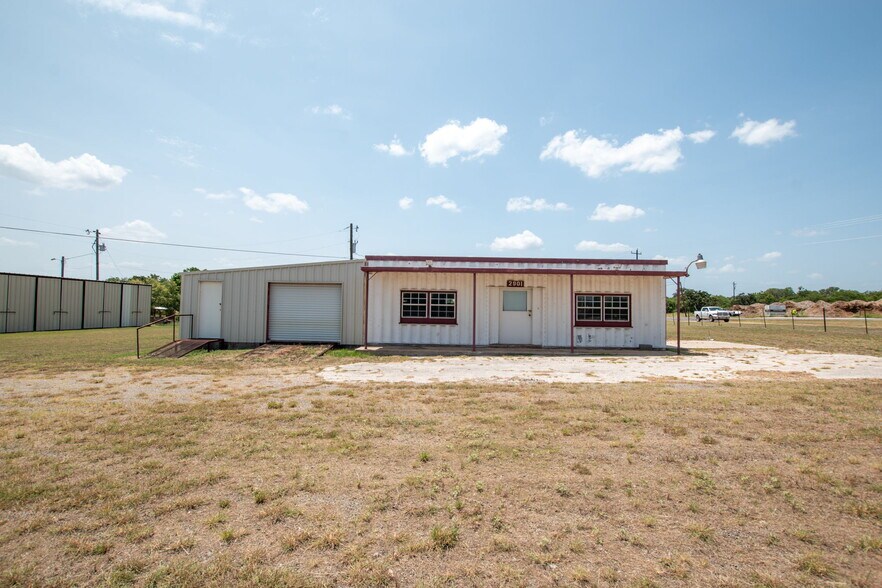 More Photos Of 2929 TX-261, Buchanan Dam Land For Sale