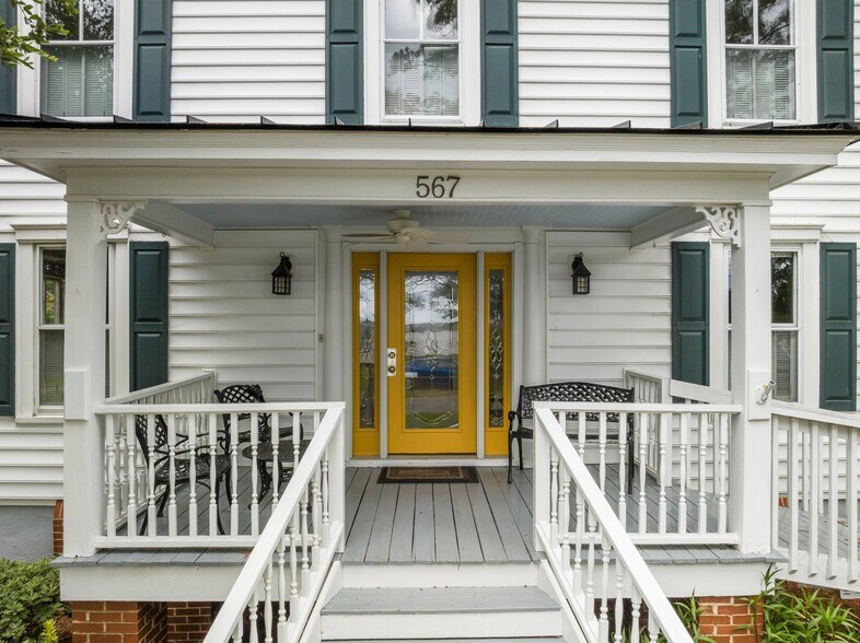 More Photos Of 567 E Water St, Belhaven Hospitality For Sale