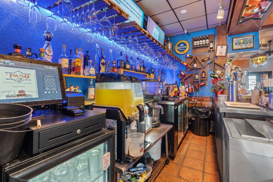 More Photos Of 480 Mary Esther Blvd NW, Fort Walton Beach Restaurant For Lease