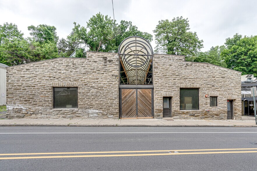More Photos Of 145 Greenwood Ave, Wyncote Loft Creative Space For Lease