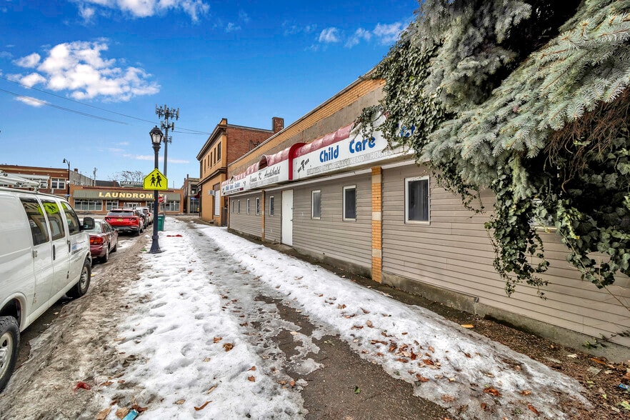 More Photos Of 2302 Main St, Buffalo Storefront Retail Residential For Sale