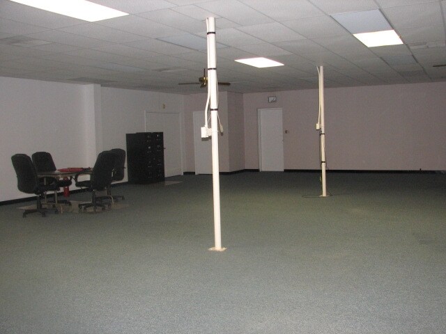 More Photos Of 1203 S Houston Ave, Humble Light Distribution For Sale