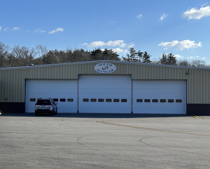 More Photos Of 302 Boxboro Rd, Stow Airport For Sale