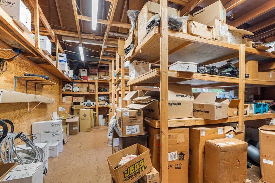 More Photos Of 257 W Nicholson Rd, Audubon Office For Sale