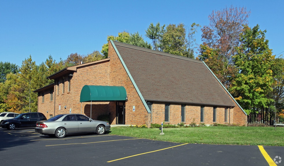 Primary Photo Of 8801 N Main St, Dayton Medical For Lease