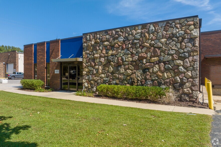 More Photos Of 8400 Ronda Dr, Canton Warehouse For Lease
