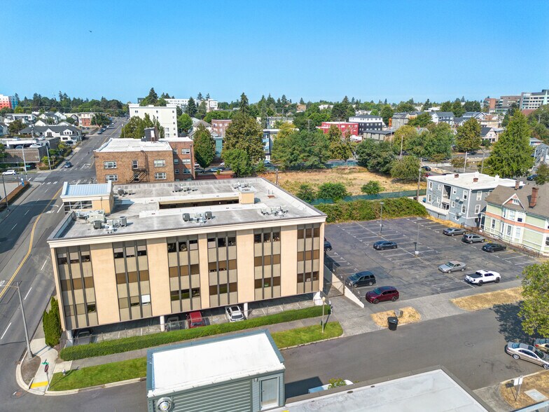 More Photos Of 705 S 9th St, Tacoma Office For Lease