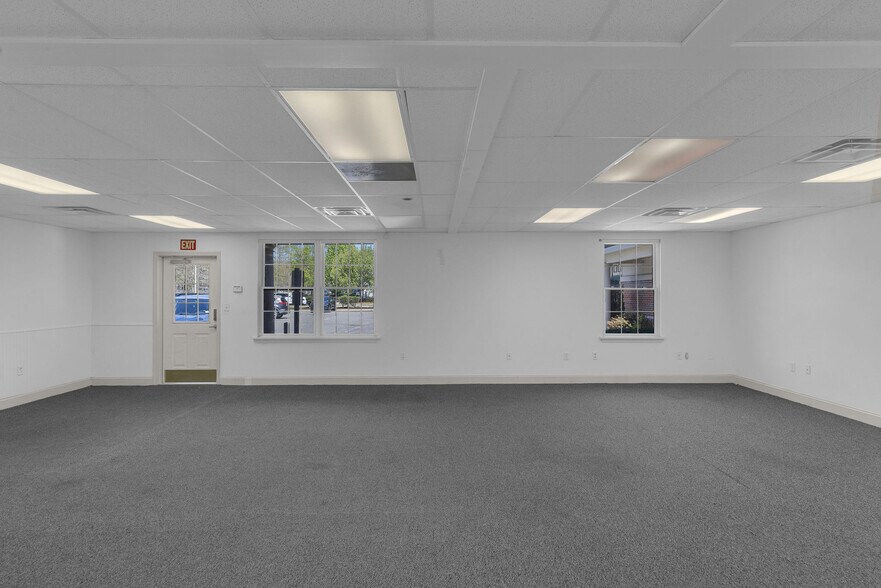 More Photos Of 314 Chris Gaupp Dr, Galloway Medical For Lease