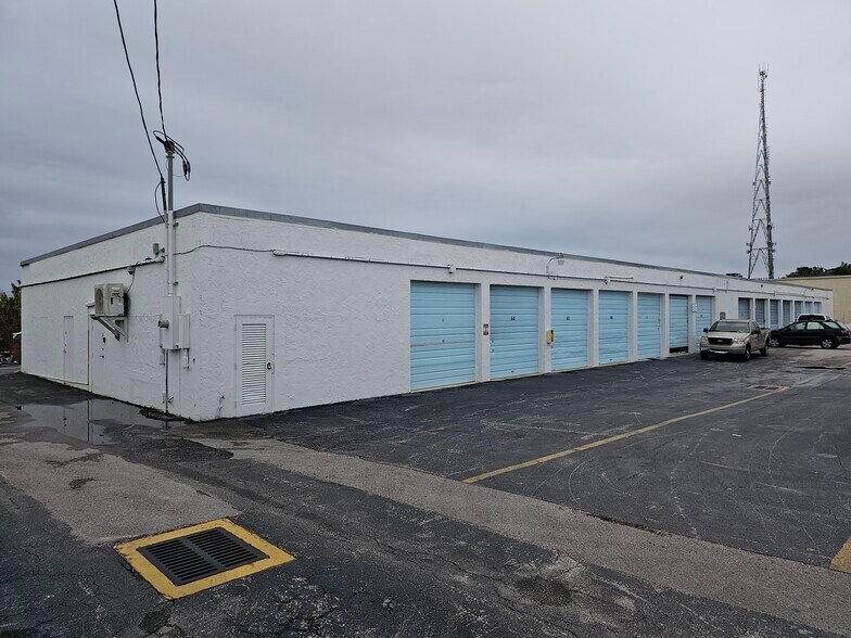 More Photos Of 1233 Old Dixie Hwy, Lake Park Warehouse For Sale