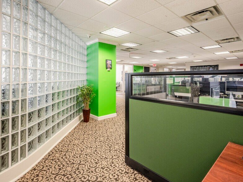 More Photos Of 200 S Andrews Ave, Fort Lauderdale Medical For Sale