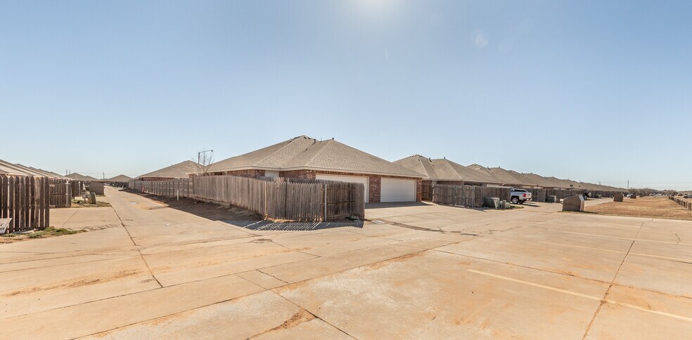 More Photos Of 602 N Belmont, Lubbock Apartments For Sale