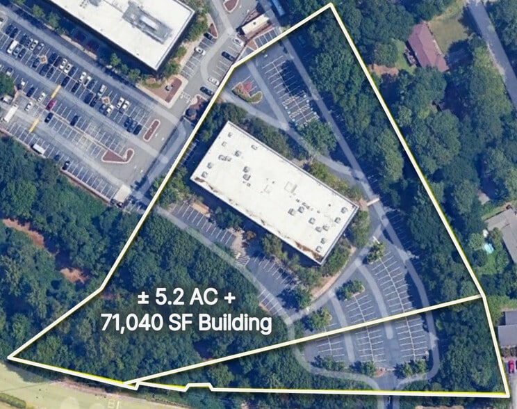 More Photos Of 3003 Chamblee Tucker Rd, Atlanta Office For Sale