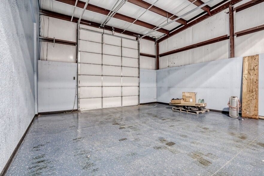 More Photos Of 8681 Rosemary St, Commerce City Warehouse For Sale