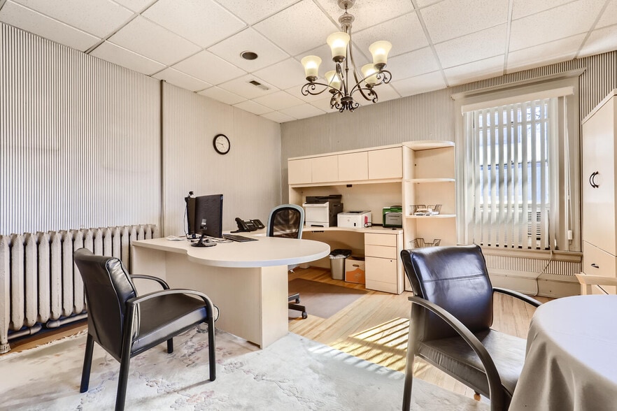 More Photos Of 1600 Pennsylvania St, Denver Office Residential For Sale