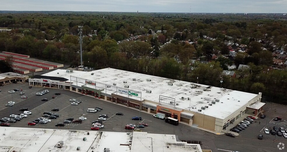 Primary Photo Of 441-449 E Belt Rd, Richmond Unknown For Lease