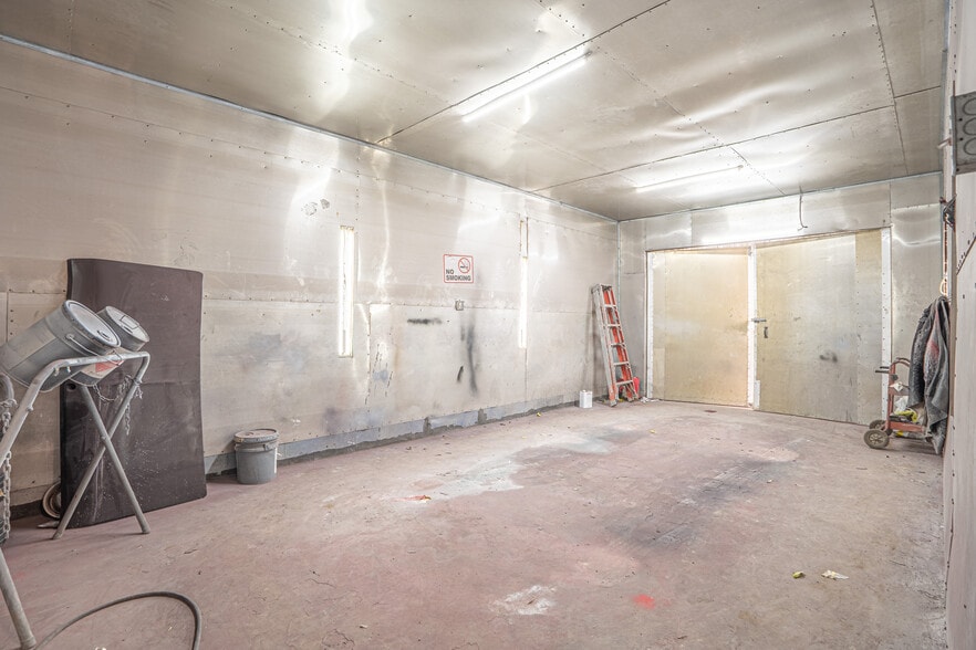 More Photos Of 8928 Homestead Rd, Houston Warehouse For Sale