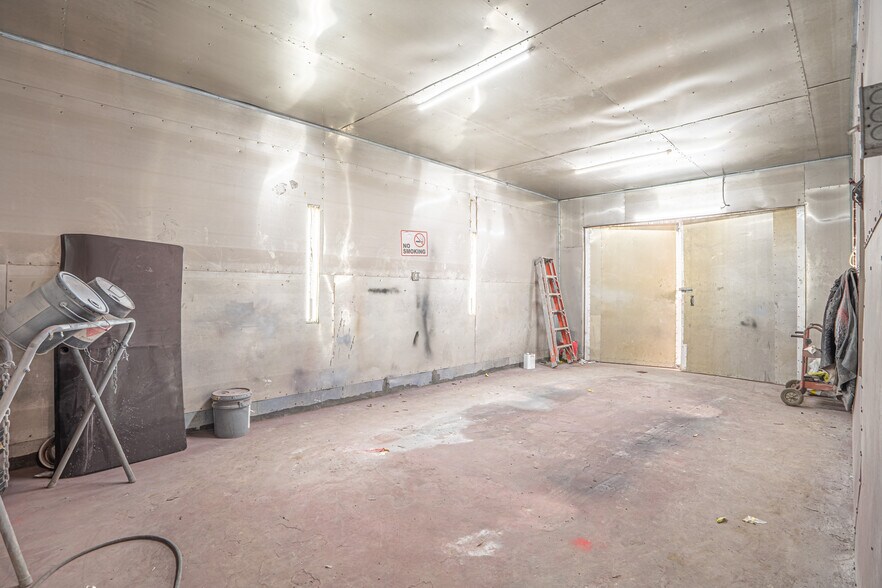 More Photos Of 8928 Homestead Rd, Houston Warehouse For Sale