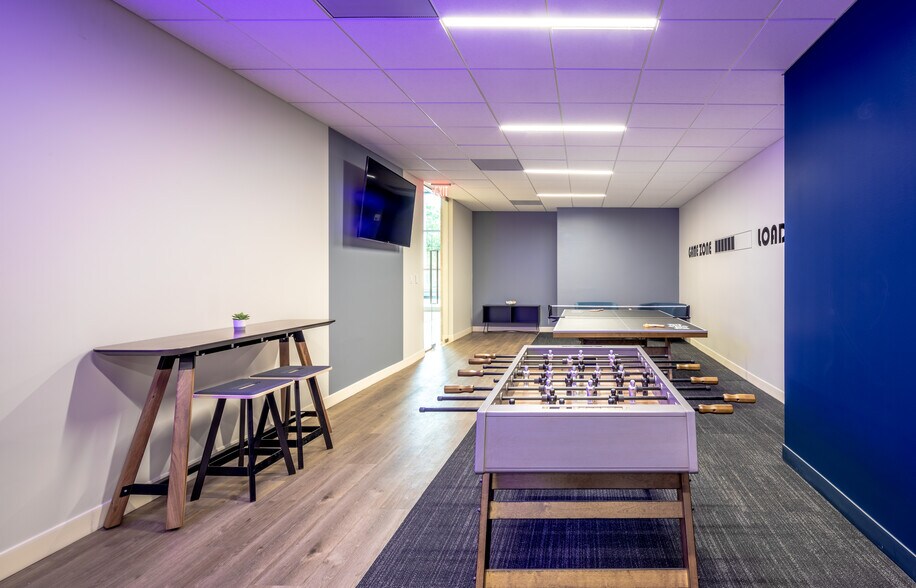 More Photos Of 1233 West Loop S, Houston Unknown For Lease