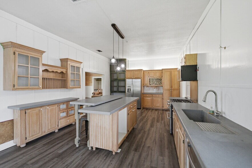 More Photos Of 1421 Airport Rd, Sulphur Springs Land For Sale