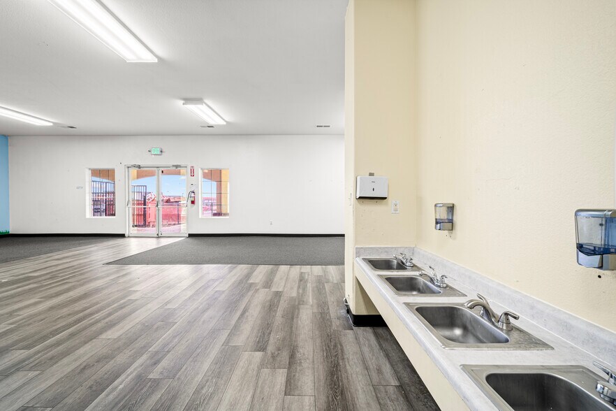 More Photos Of 973 E Spaulding Ave, Pueblo Daycare Center For Lease