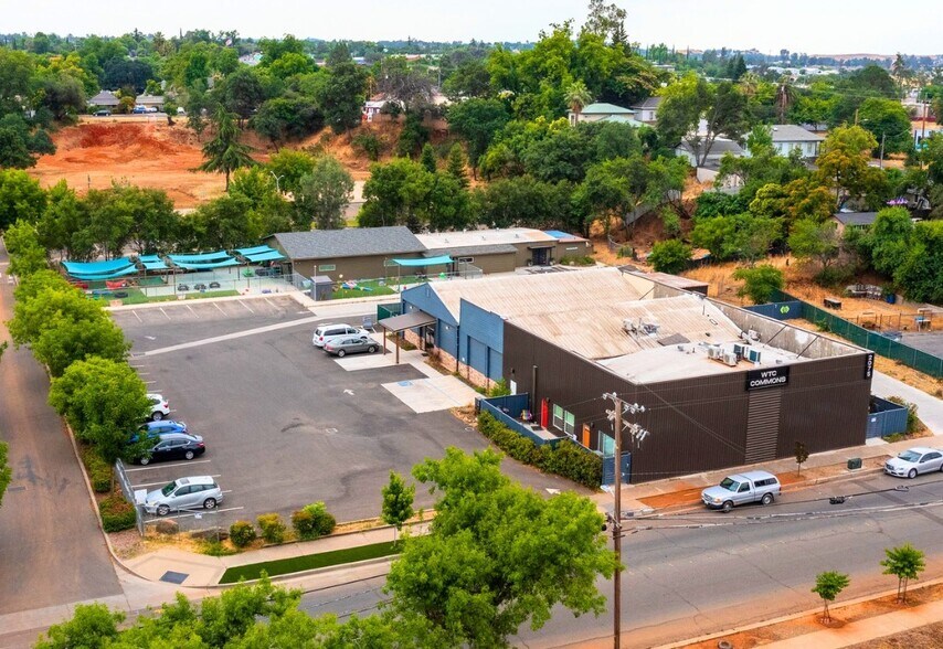Primary Photo Of 2075 Baldwin Ave, Oroville Flex For Lease