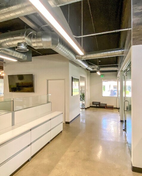 More Photos Of 2932 Daimler St, Santa Ana Office For Lease