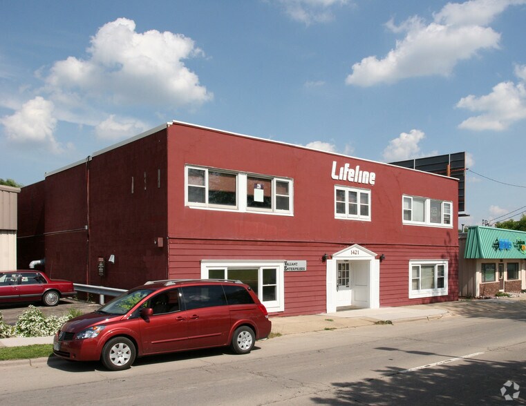 Primary Photo Of 1421 S Park St, Madison Office For Lease