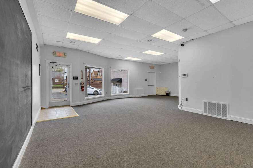 More Photos Of 3420 4th Ave, Beaver Falls Storefront Retail Office For Sale