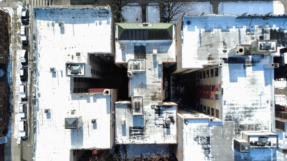 More Photos Of 2017 Albemarle Rd, Brooklyn Apartments For Sale